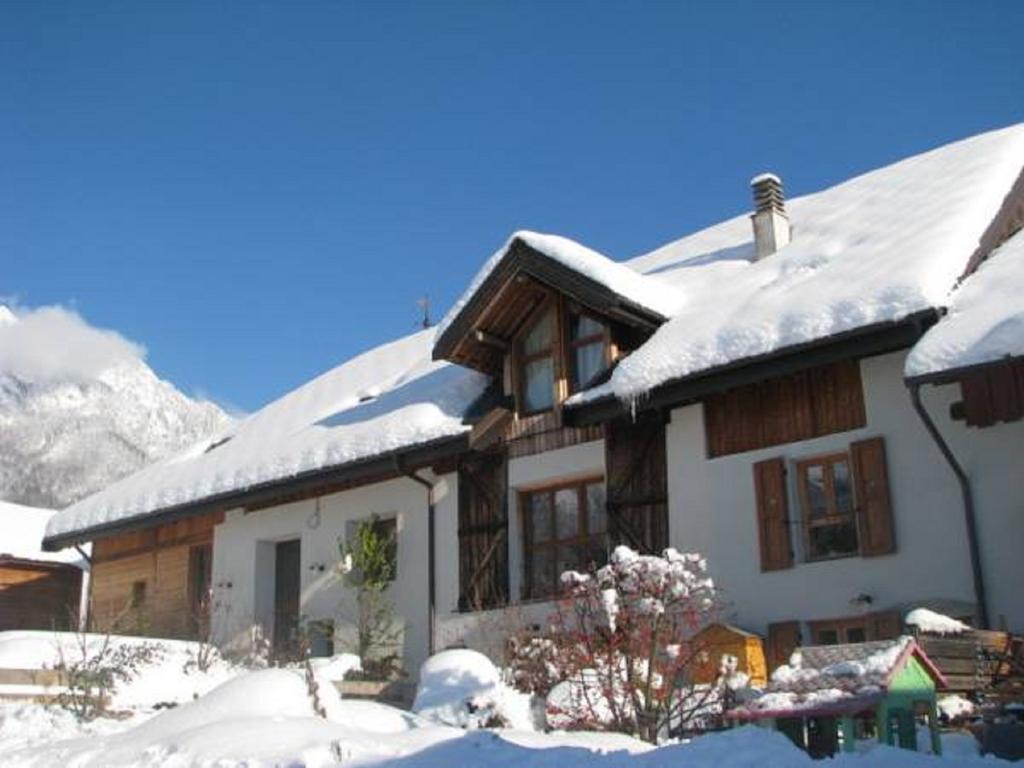 Chalet La Ferme De Noemie Mercury-Gémilly Værelse billede