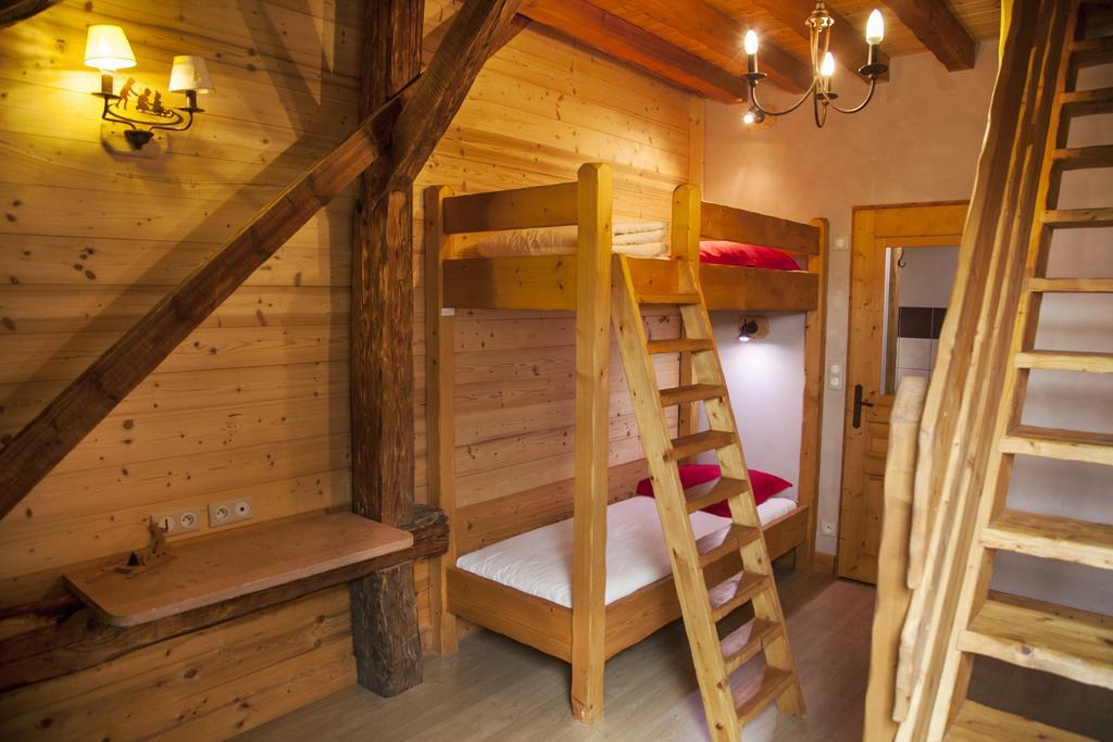 Chalet La Ferme De Noemie Mercury-Gémilly Værelse billede