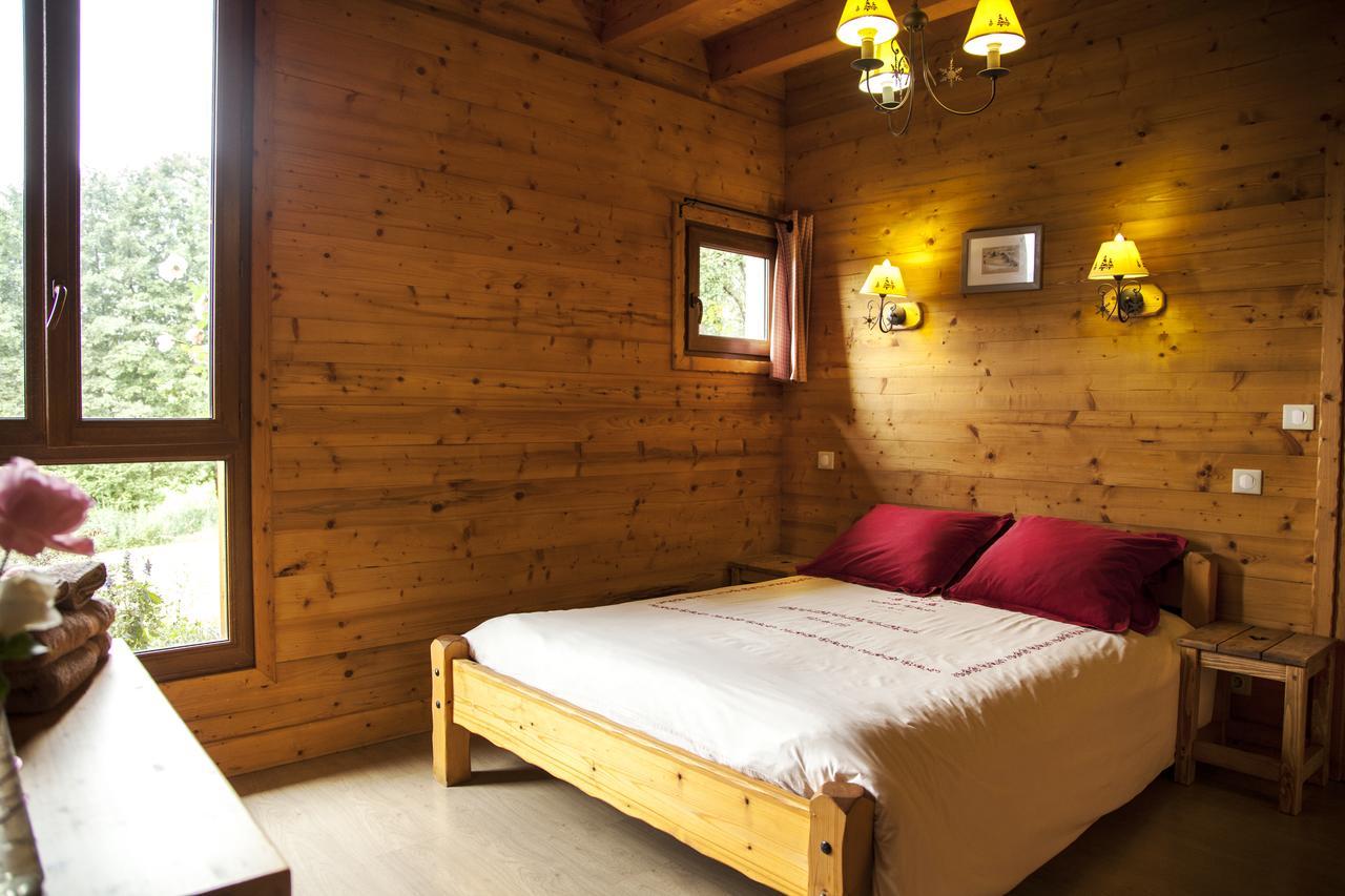 Chalet La Ferme De Noemie Mercury-Gémilly Eksteriør billede